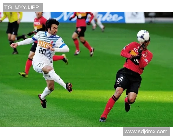 浦和红钻对阵川崎前锋精彩直播全程回顾与赛后分析 浦和红钻对阵川崎前锋精彩直播全程回顾与赛后分析