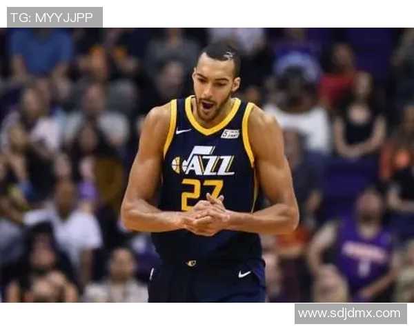 鲁迪戈贝尔的篮球之路:从法国外线到NBA巨星的成长历程 鲁迪戈贝尔的篮球之路:从法国外线到NBA巨星的成长历程