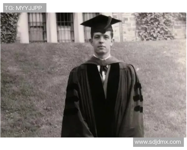 卢卡库：从天才前锋到球队核心的蜕变与挑战之路