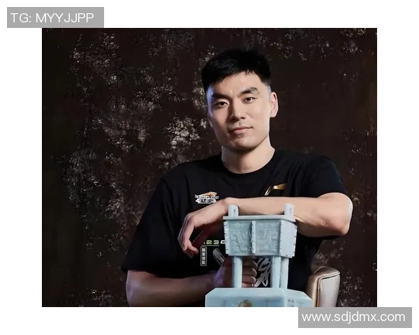 李晓旭的成长之路：从普通学生到篮球场上的耀眼明星